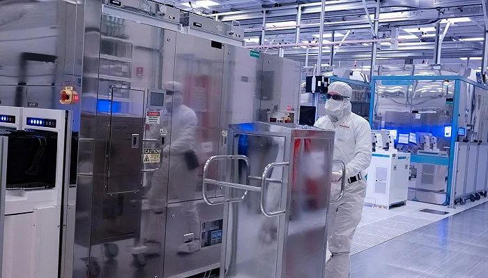 英特爾宣布與Arm合作,目標與臺積電競爭代工訂單(圖1) 0000.jpg